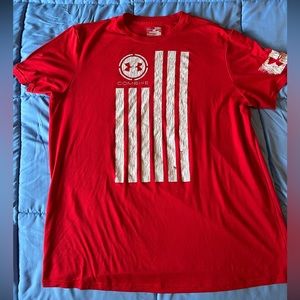 Mens Under Armour Red XL Heatgear Loose Combine Flag Freedom Shirt